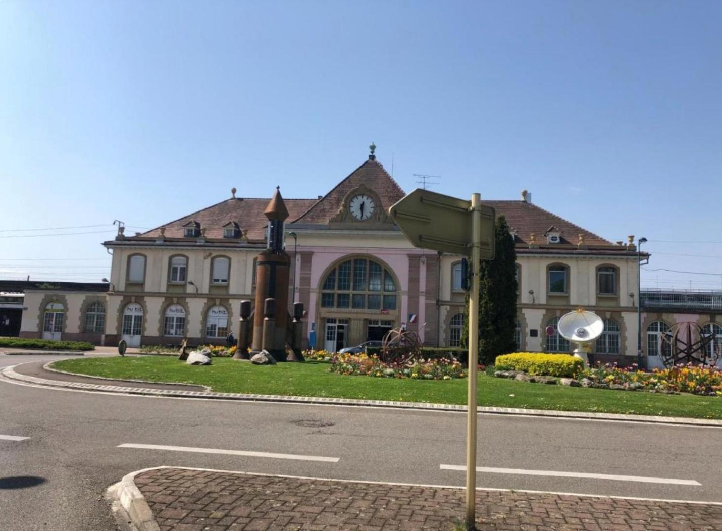 Top Studio Full Optional Saint Louis Vicino Stazione Saint Louis 68300 France Extérieur photo